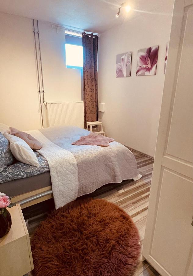 Ferienwohnung Marina An Der Romantischen Strasse Weikersheim Esterno foto