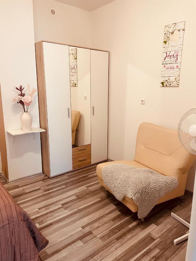 Ferienwohnung Marina An Der Romantischen Strasse Weikersheim Esterno foto